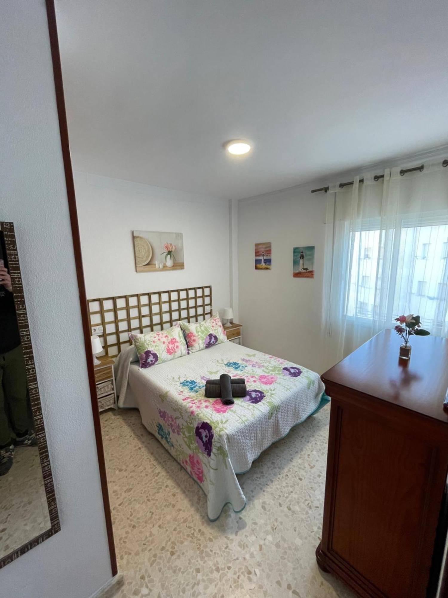 Apartamento El Faro Барбате Екстериор снимка